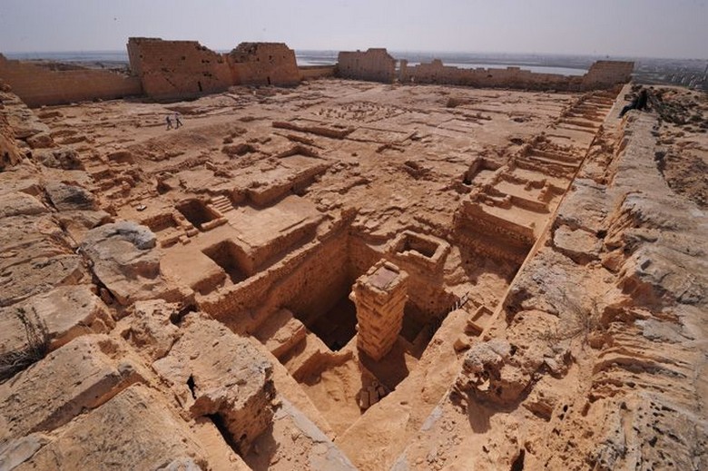 Phế tích đền Taposiris Magna gần Alexandria